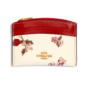 🐞🌸Coach Shaped Card Case With Ladybug Floral Print🌸🐞